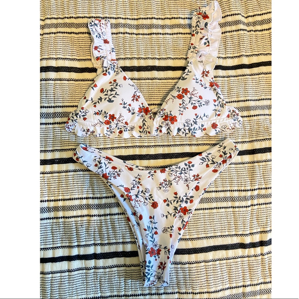 High leg bikini